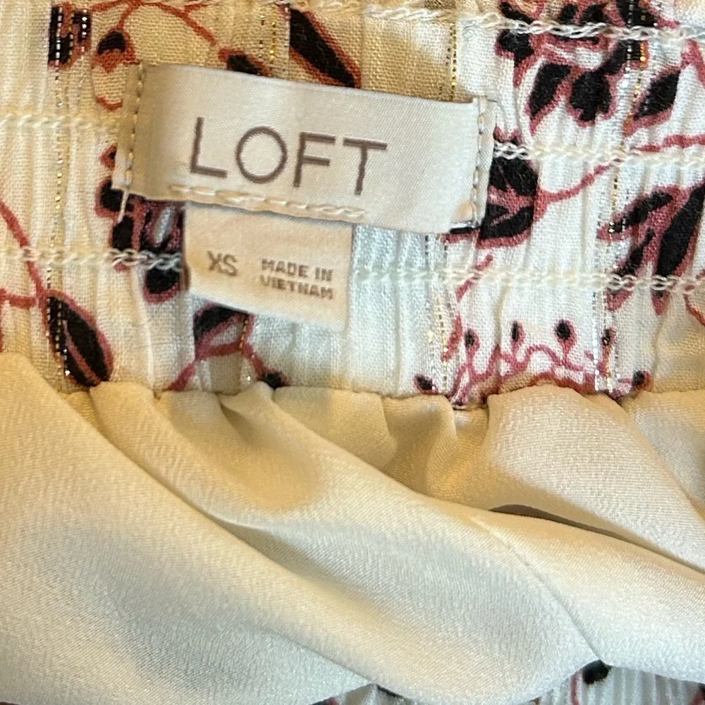 LOFT Shimmer Vine Tiered Maxi Skirt Women’s SZ XS in White Multicolor‎ Pretty